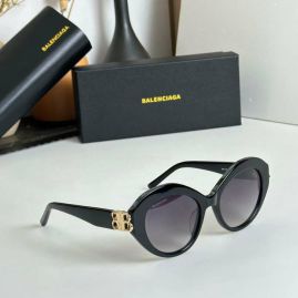 Picture of Balenciga Sunglasses _SKUfw54023045fw